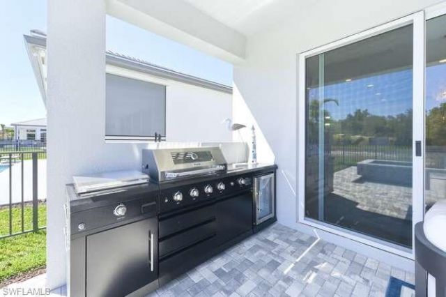 2872 Bloomfield Way, Naples, FL 34112 Photo