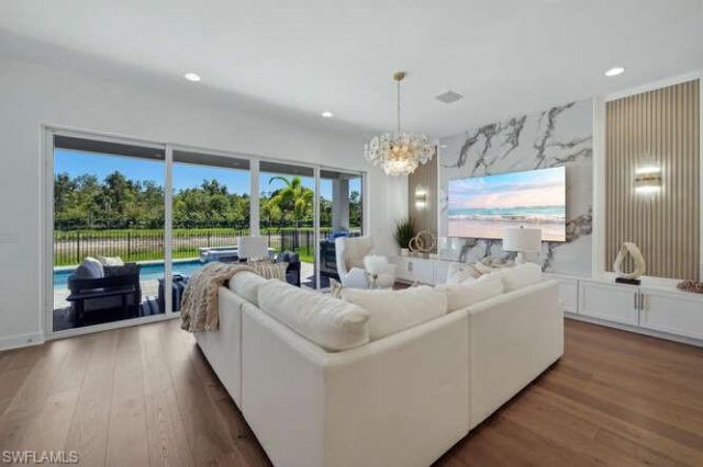 2872 Bloomfield Way, Naples, FL 34112 Photo