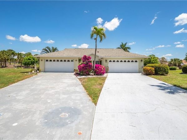 103 Tanglewood CT , Unit 128-1, NAPLES, FL 34113