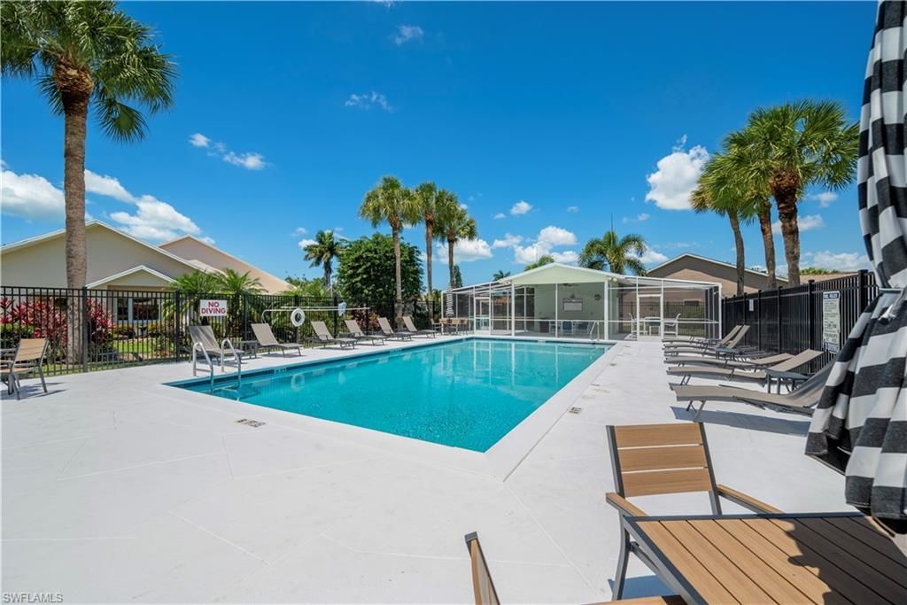 103 Tanglewood Ct , Unit 128-1, Naples, FL 34113 Photo