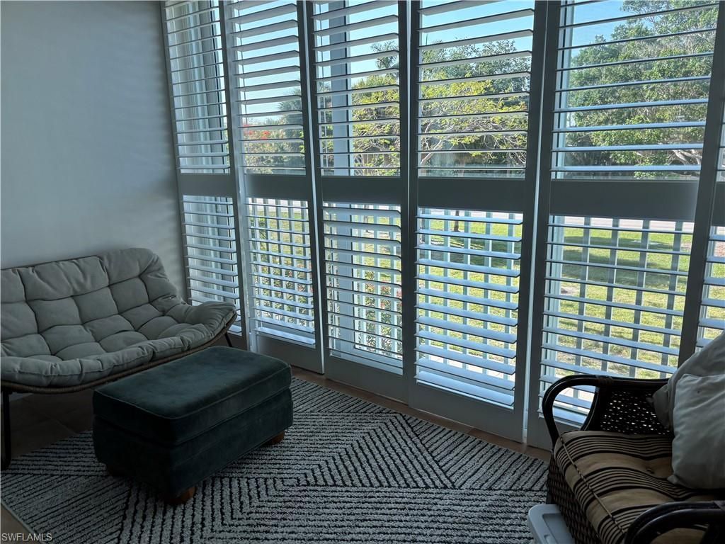 490 Broad Ave S, Unit H490, Naples, FL 34102 Photo