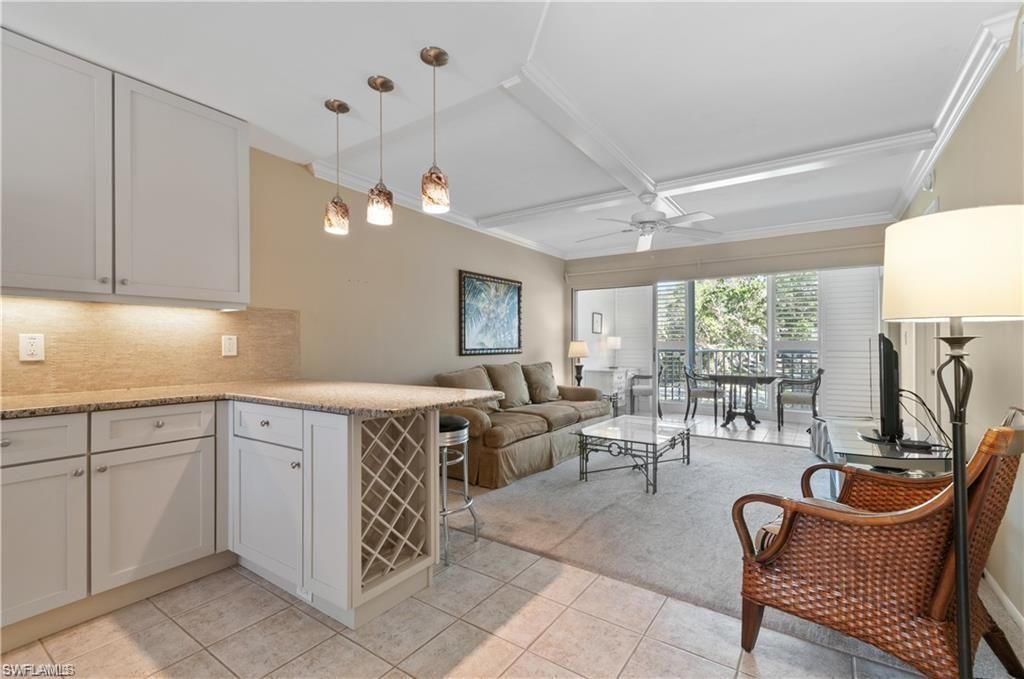 490 Broad Ave S, Unit H490, Naples, FL 34102 Photo