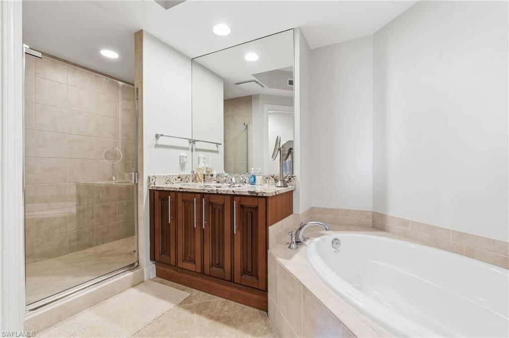 4761 West Bay Blvd , Unit 402, Estero, FL 33928 Photo