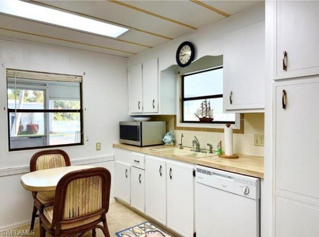 16 Turquoise Ave , Naples, FL 34114 Photo