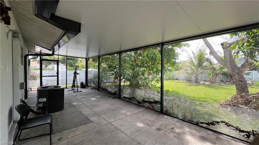 5374 Warren St , Naples, FL 34113 Photo