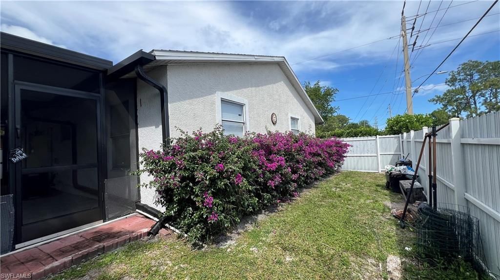 5374 Warren St , Naples, FL 34113 Photo