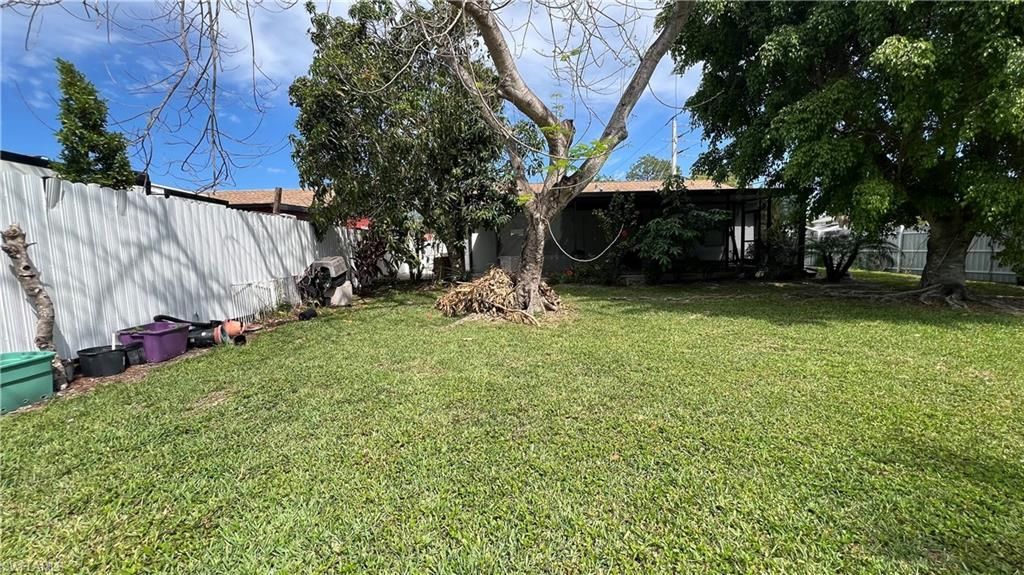 5374 Warren St , Naples, FL 34113 Photo