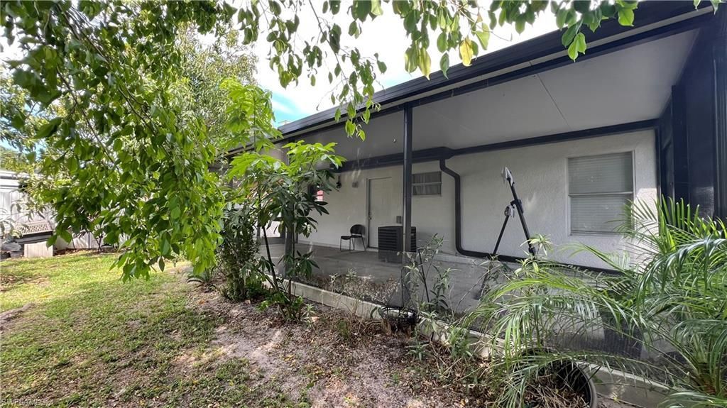5374 Warren St , Naples, FL 34113 Photo