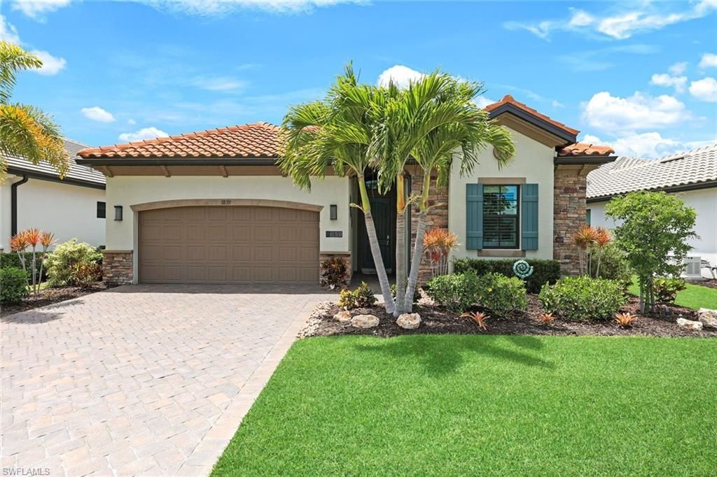 1839 Mustique St, Naples, FL 34120 Main Photo