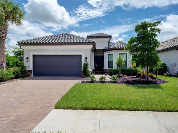 15634 Triesta LN , NAPLES, FL 34114