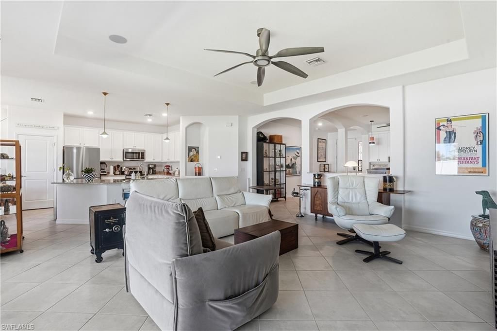 3324 Altimira Dr, Fort Myers, FL 33905 Photo