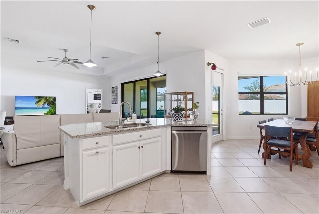 3324 Altimira Dr, Fort Myers, FL 33905 Photo