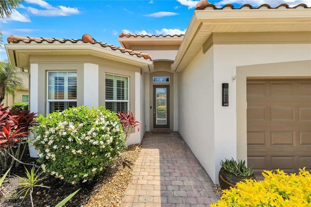 9104 Graphite Cir , Naples, FL 34120 Photo