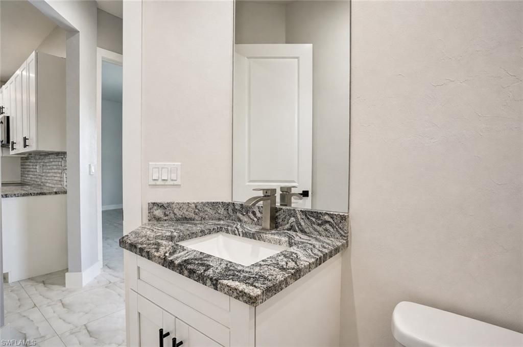 2661 43rd Ave Ne, Naples, FL 34120 Photo