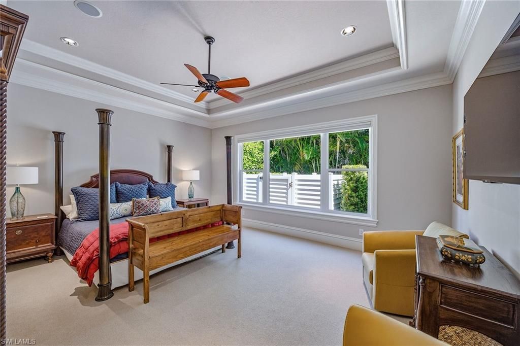 667 Binnacle Dr, Naples, FL 34103 Photo