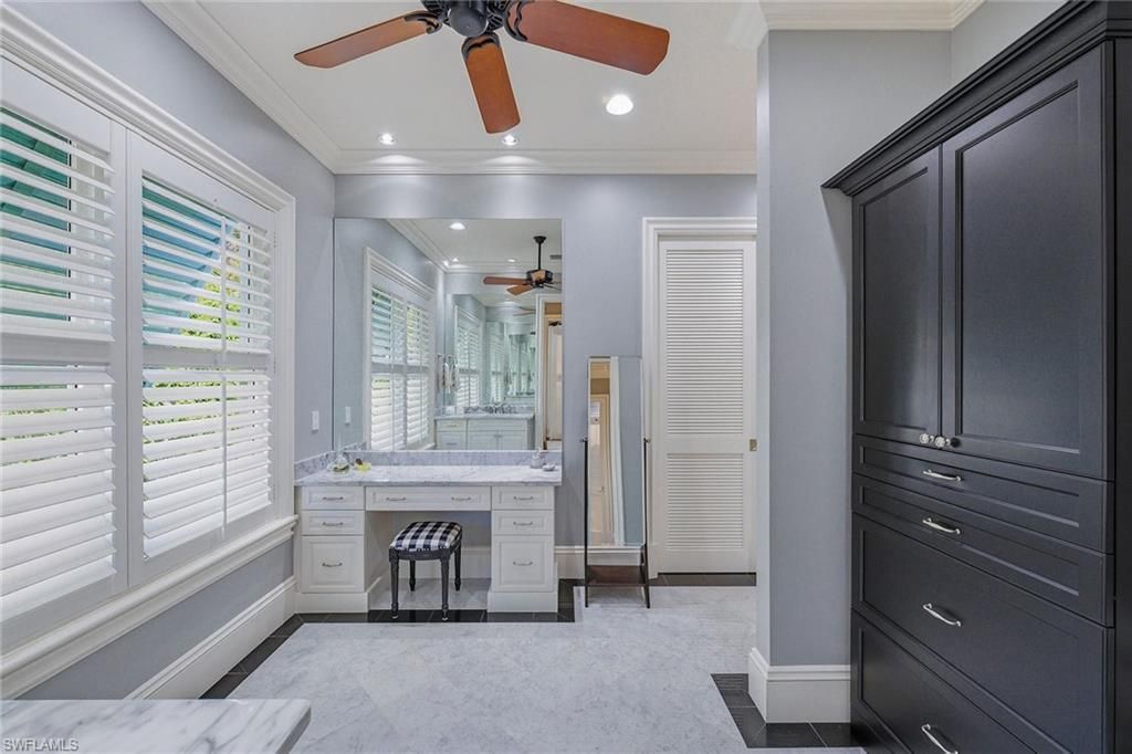 667 Binnacle Dr, Naples, FL 34103 Photo