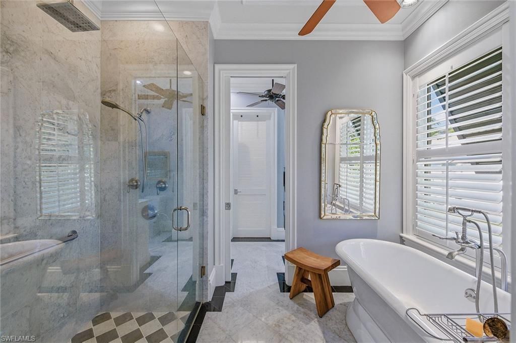 667 Binnacle Dr, Naples, FL 34103 Photo