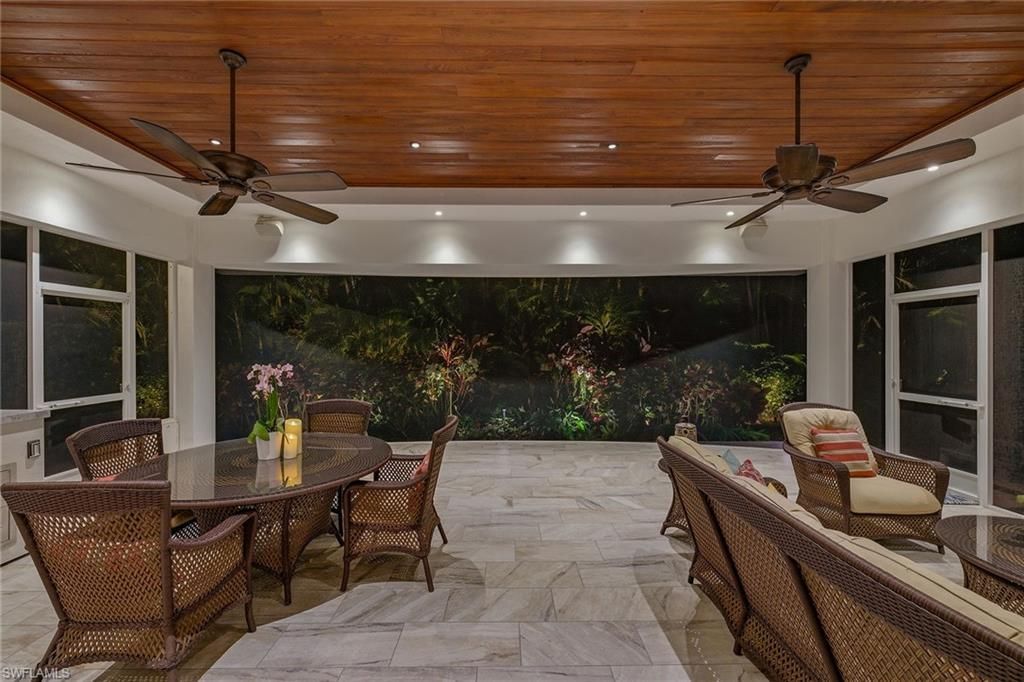 667 Binnacle Dr, Naples, FL 34103 Photo