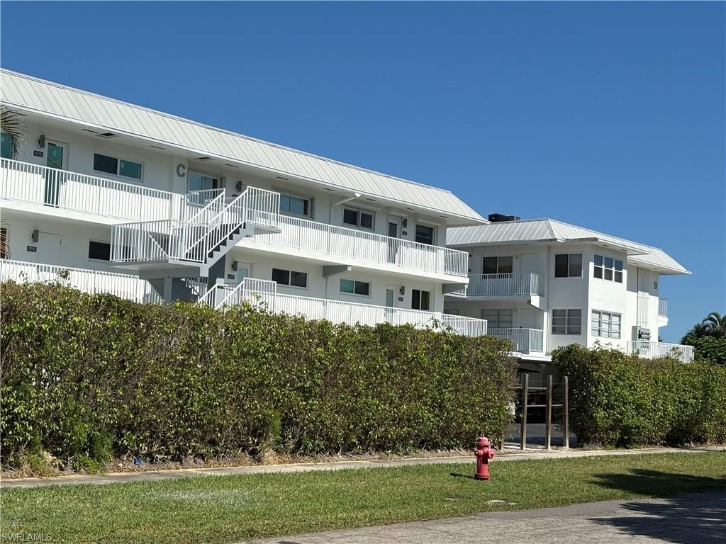 1100 8th Ave S, Unit 106C, Naples, FL 34102 Photo