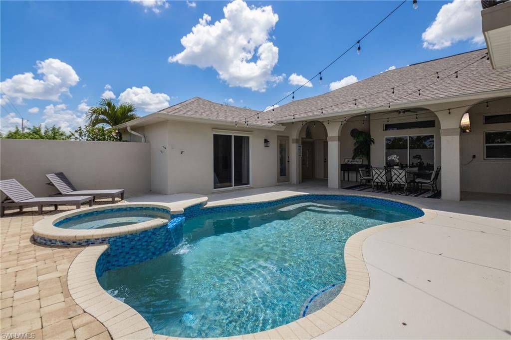 2534 NE 20th Ct, Cape Coral, FL 33909 Photo