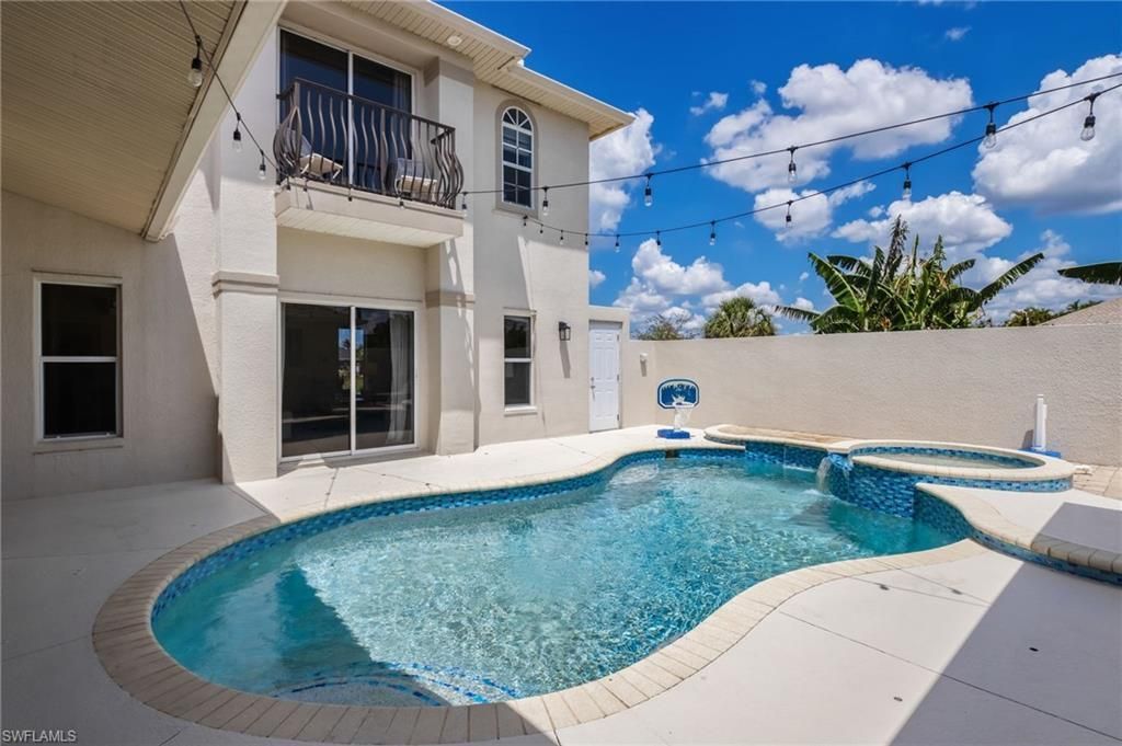 2534 NE 20th Ct, Cape Coral, FL 33909 Photo