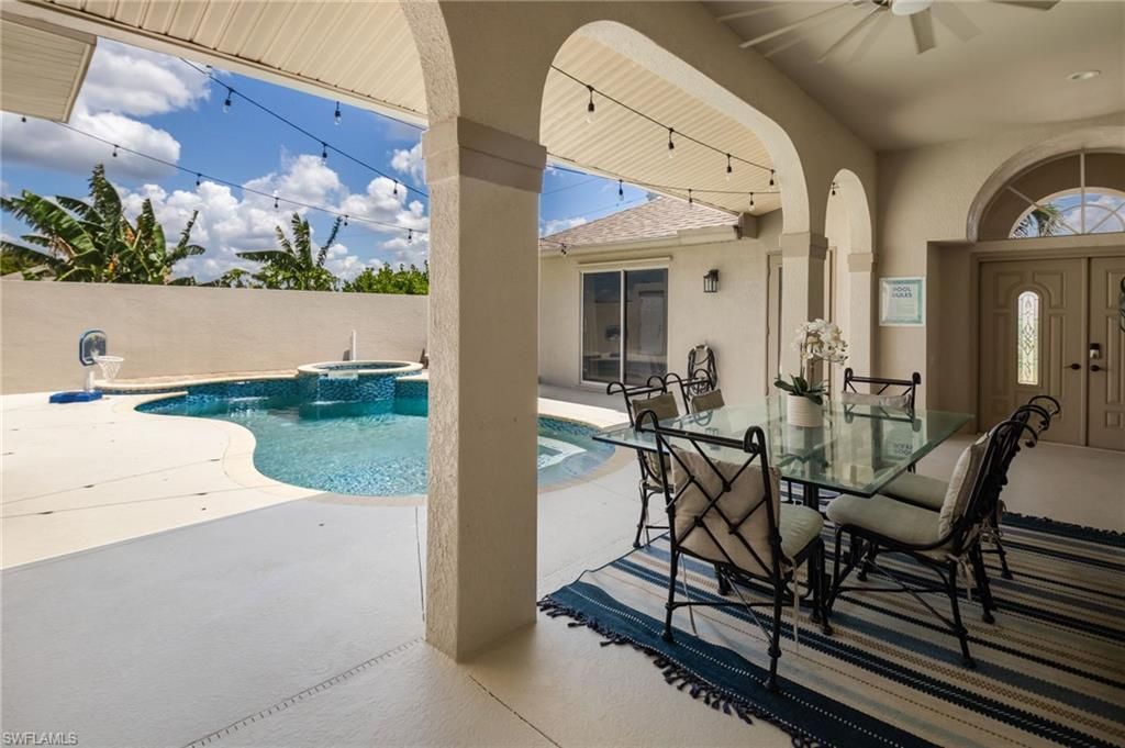 2534 NE 20th Ct, Cape Coral, FL 33909 Photo
