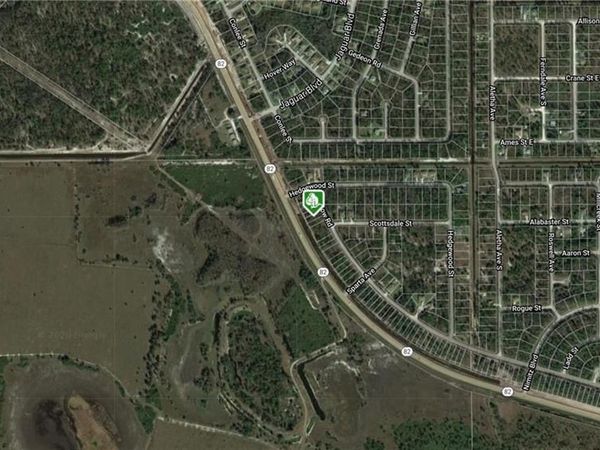2408 Meadow RD , LEHIGH ACRES, FL 33974