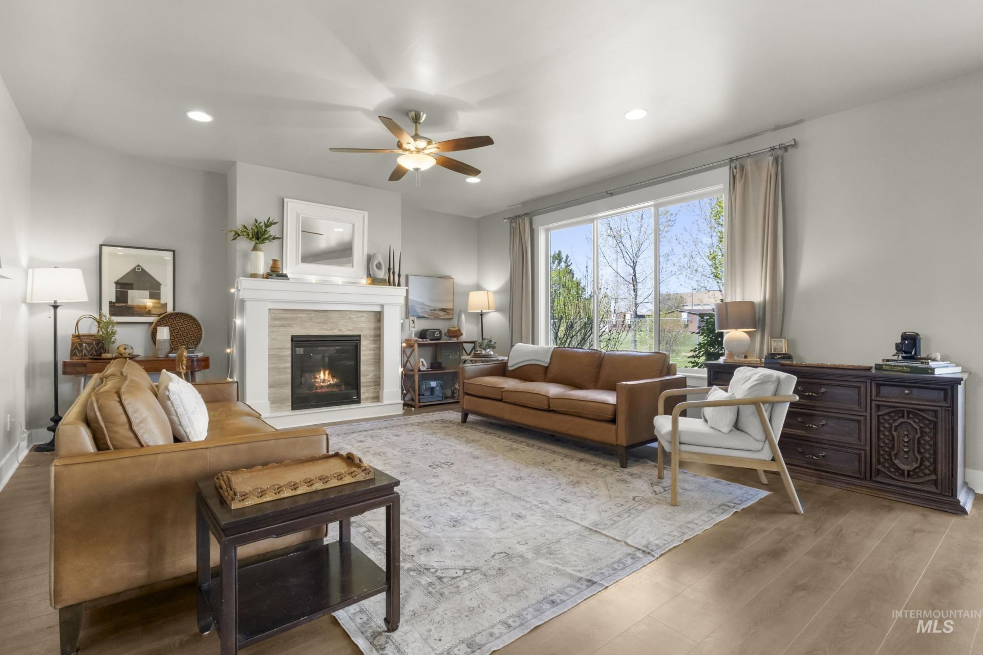 1286 W Laughton Dr, Meridian, ID 83646 Main Photo
