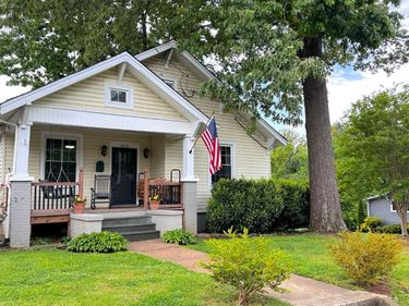 415 Oakridge Boulevard, Lynchburg, VA 24502