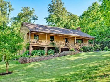 301 Brookfield Road, Lynchburg, VA 24503