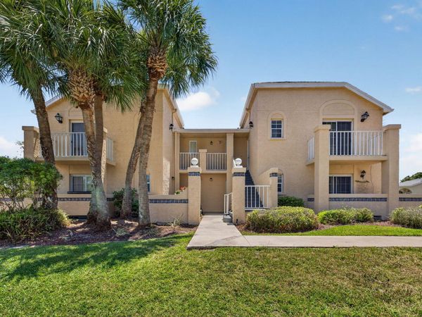 1650 SE Green Acres Circle, Unit E103, Port St. Lucie, FL 34952