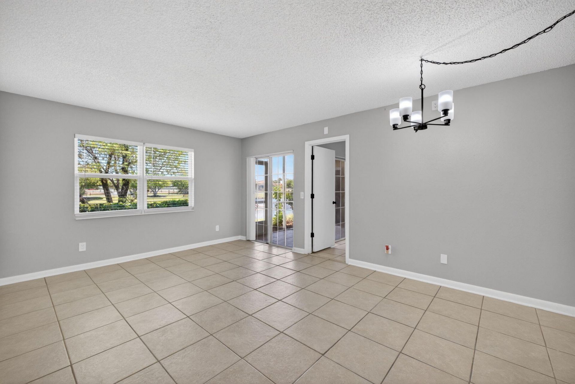 1650 SE Green Acres Circle, Unit E103, Port Saint Lucie, FL 34952 Photo