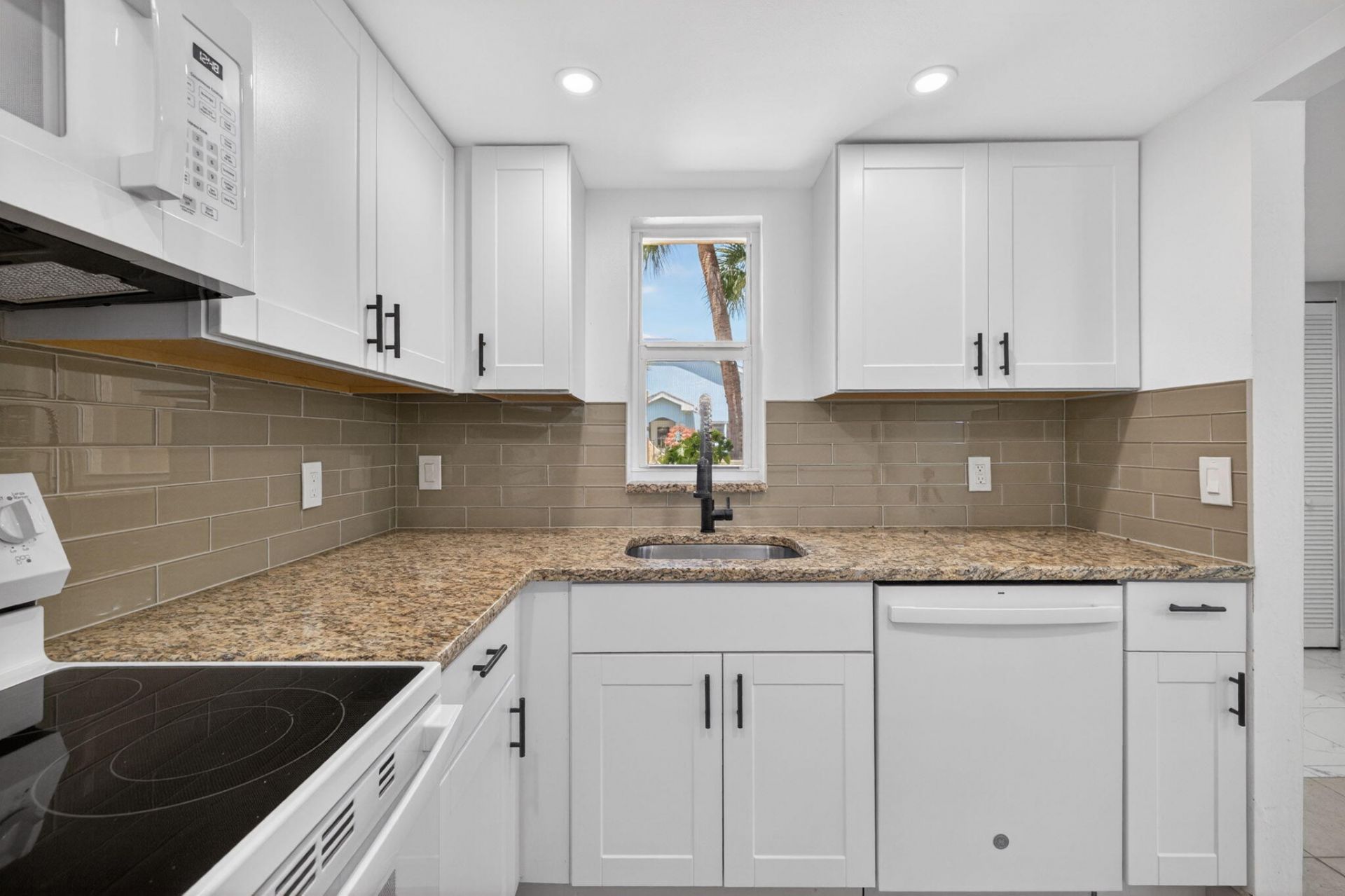 1650 SE Green Acres Circle, Unit E103, Port Saint Lucie, FL 34952 Photo