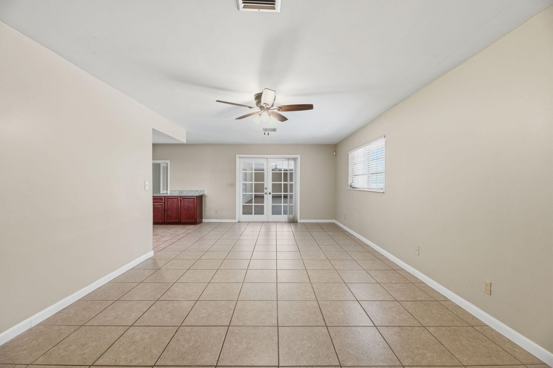 232 Gleneagles Drive, Lake Worth, FL 33462 Photo