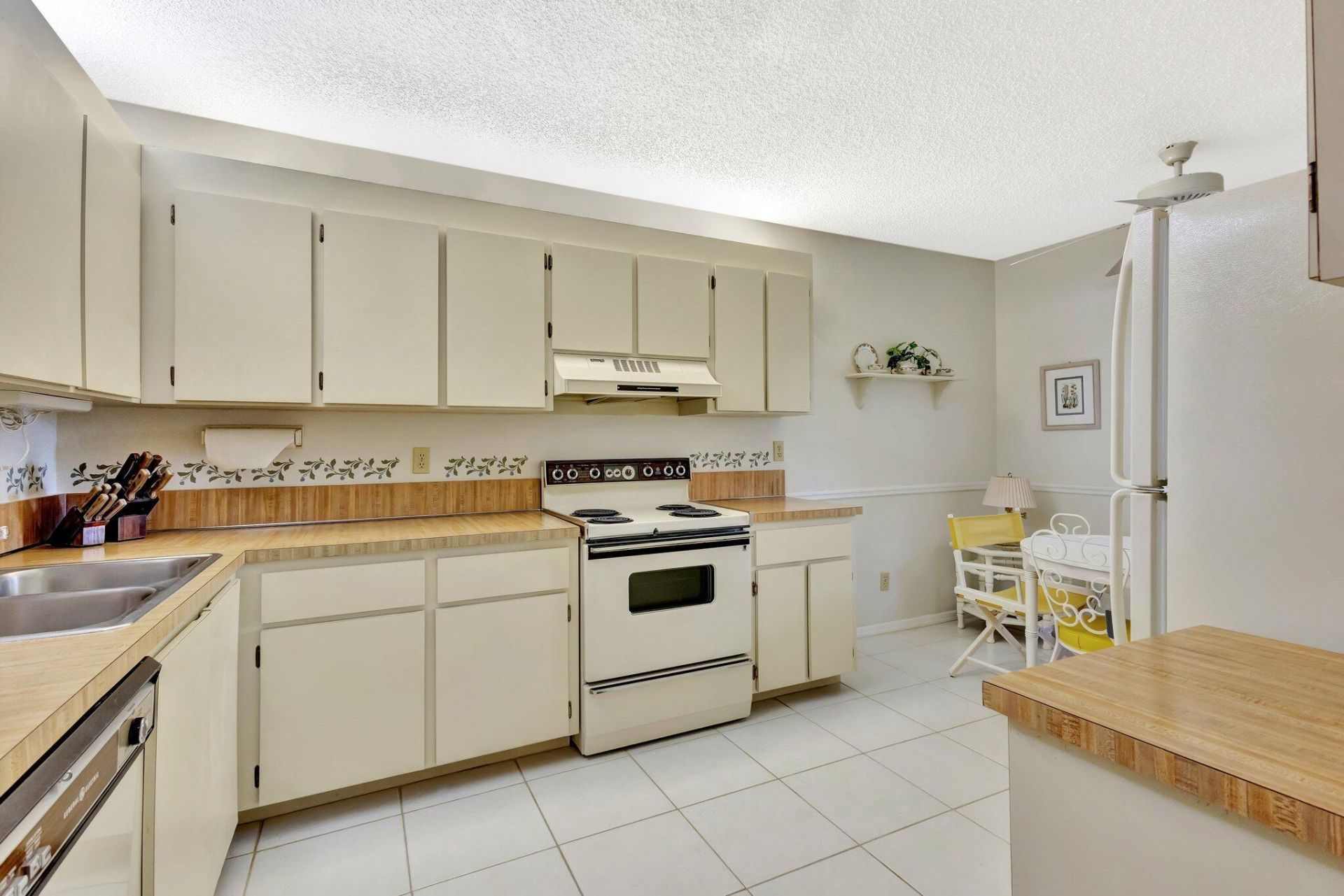 1600 SE Saint Lucie Boulevard Se, Unit 211, Stuart, FL 34996 Photo