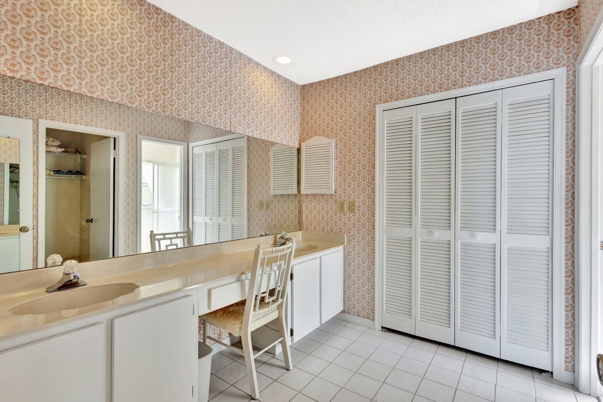 1600 SE Saint Lucie Boulevard Se, Unit 211, Stuart, FL 34996 Photo