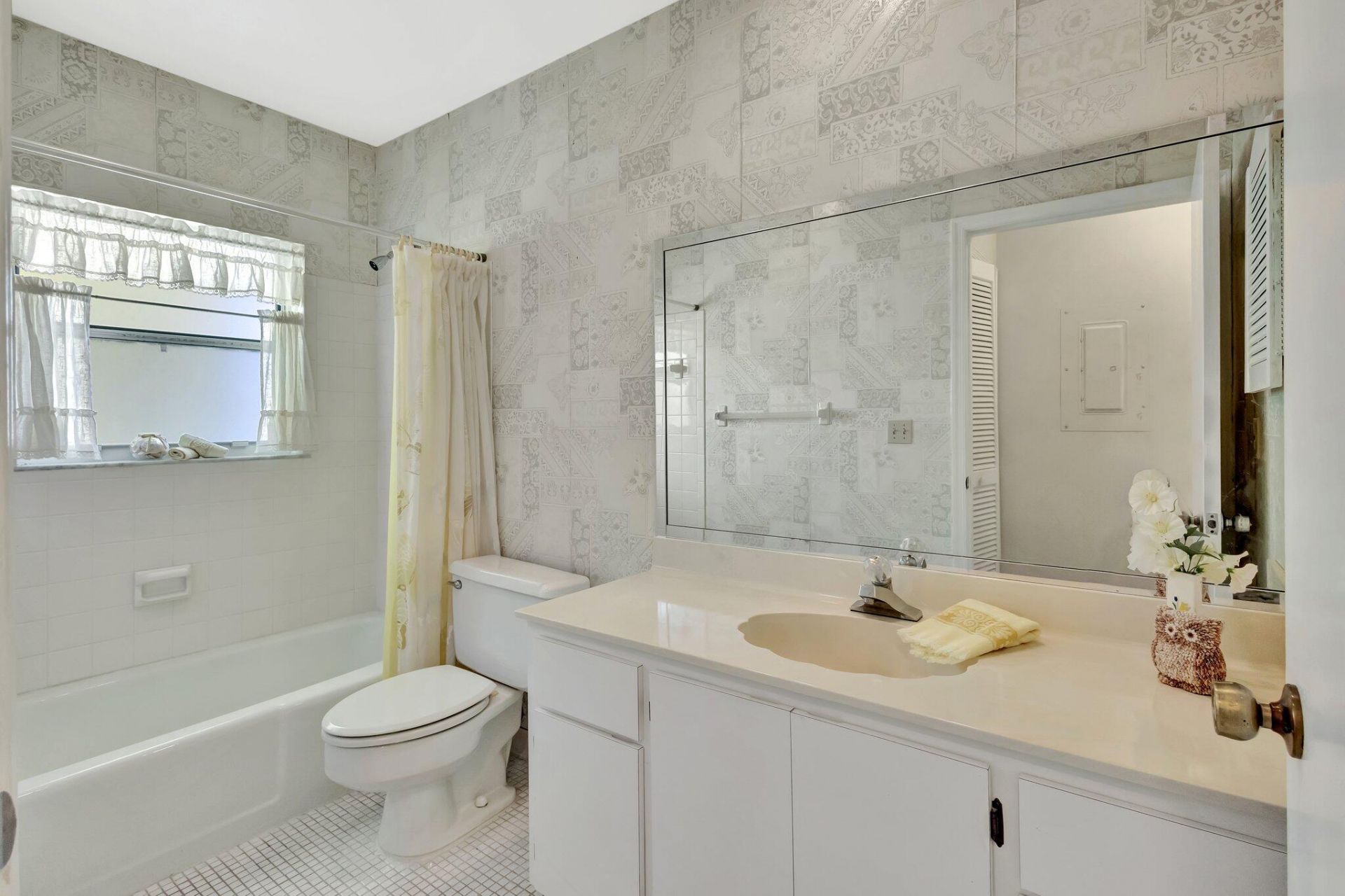 1600 SE Saint Lucie Boulevard Se, Unit 211, Stuart, FL 34996 Photo