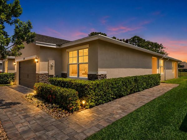 5725 SE Kawana Trail, Hobe Sound, FL 33455