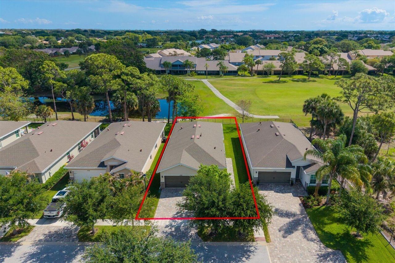 5725 SE Kawana Trail, Hobe Sound, FL 33455 Photo