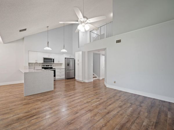 832 NW 92nd Avenue, Plantation, FL 33324