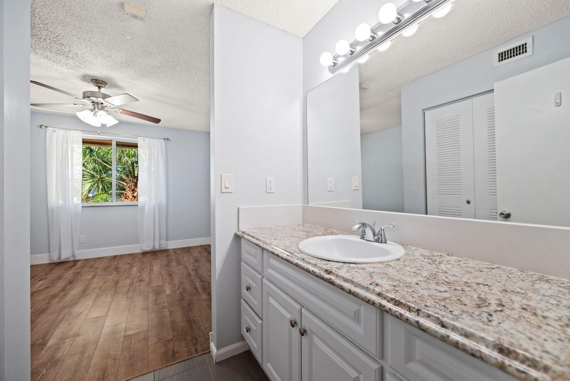832 NW 92nd Avenue, Plantation, FL 33324 Photo