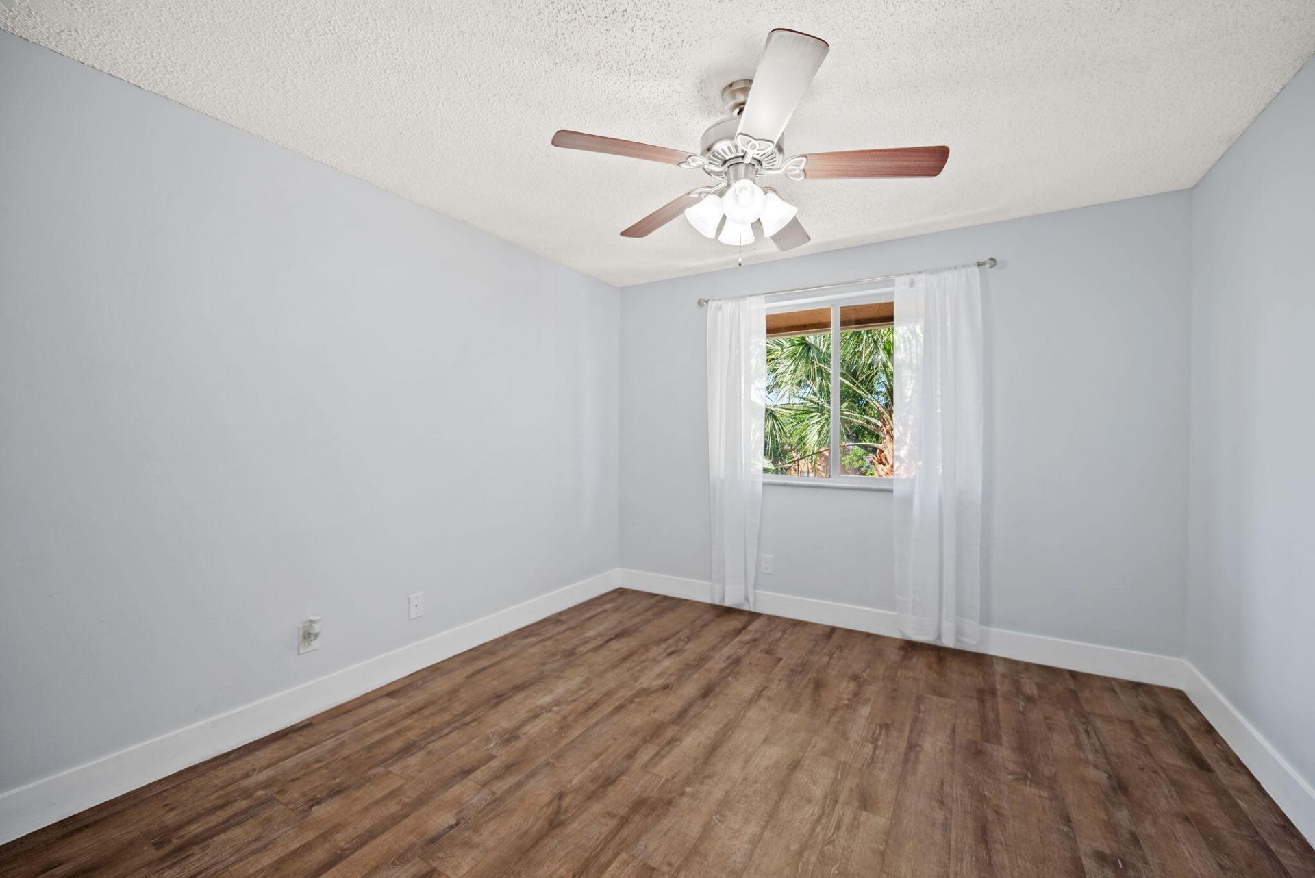 832 NW 92nd Avenue, Plantation, FL 33324 Photo