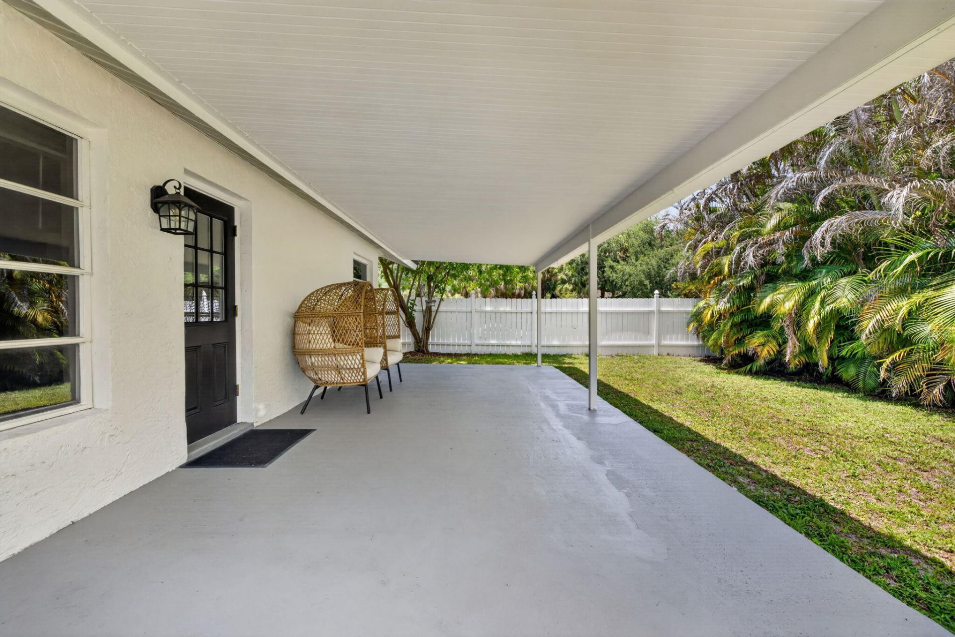 1721 SW Ocean Cove Avenue, Port Saint Lucie, FL 34953 Photo