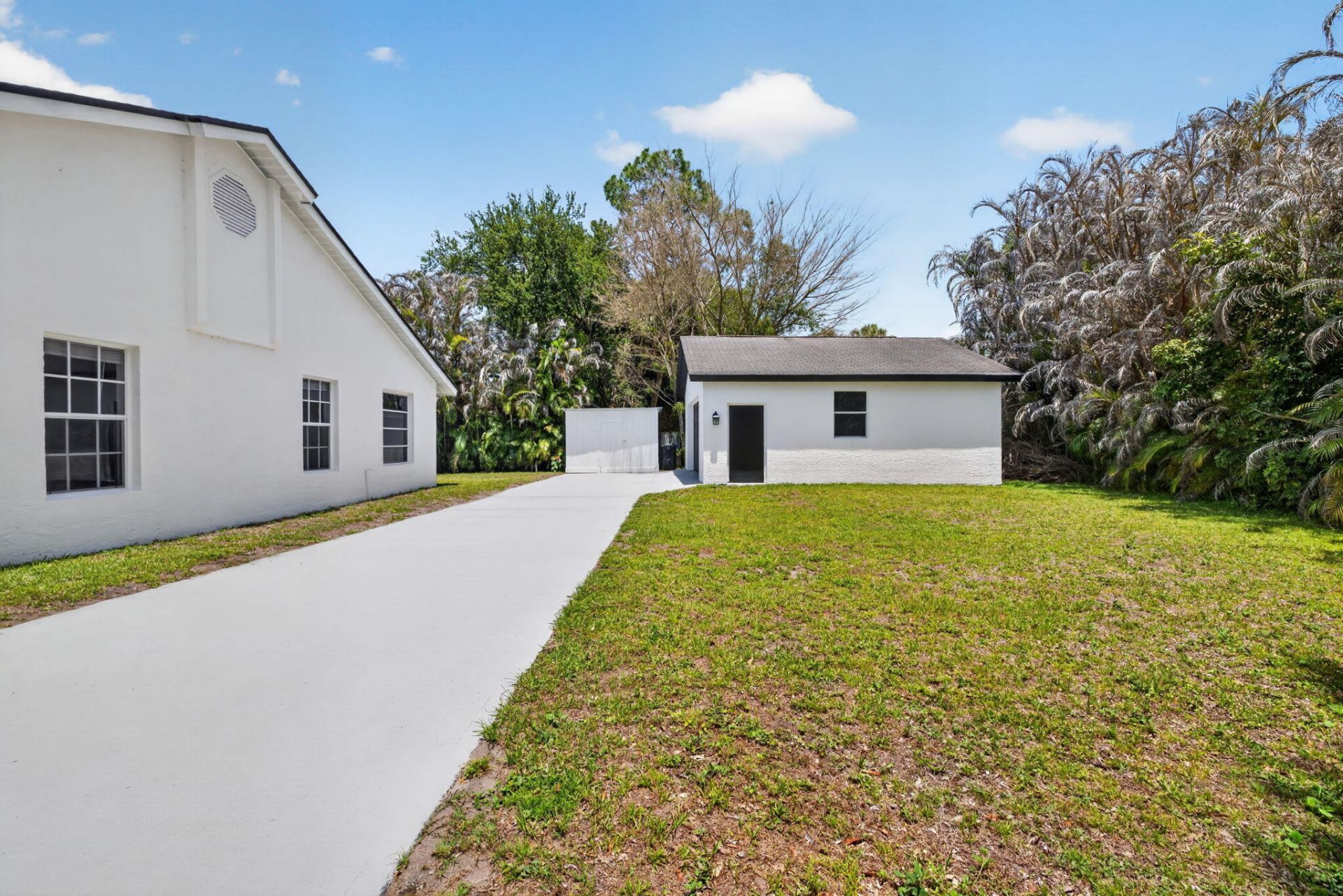 1721 SW Ocean Cove Avenue, Port Saint Lucie, FL 34953 Photo