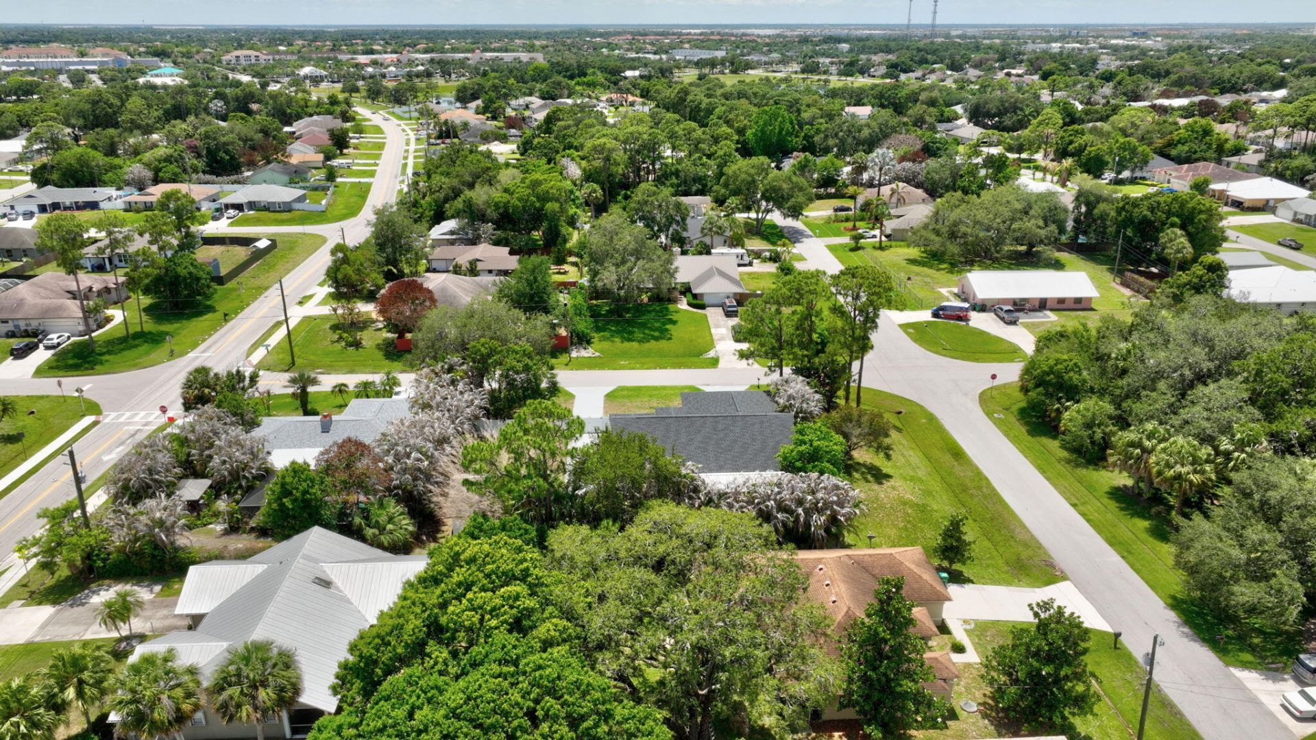 1721 SW Ocean Cove Avenue, Port Saint Lucie, FL 34953 Photo