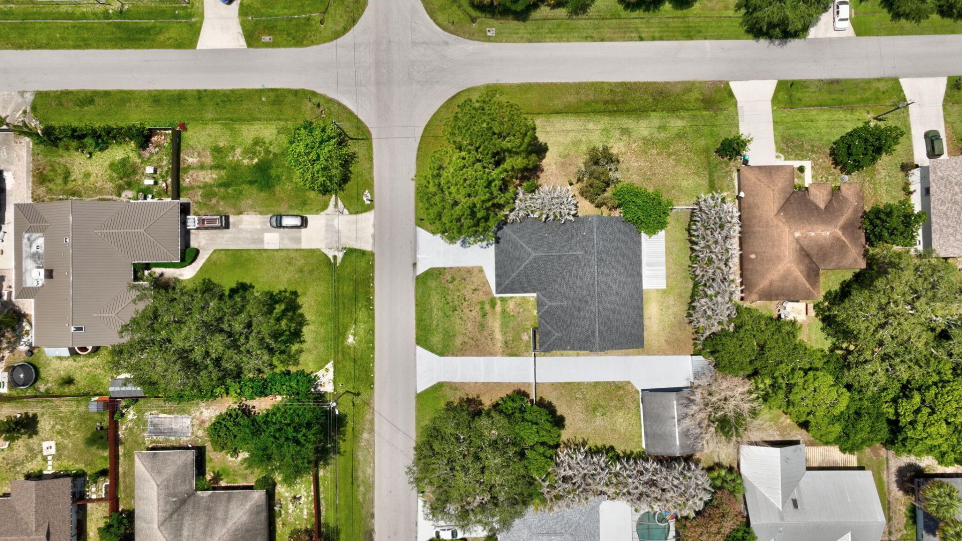 1721 SW Ocean Cove Avenue, Port Saint Lucie, FL 34953 Photo