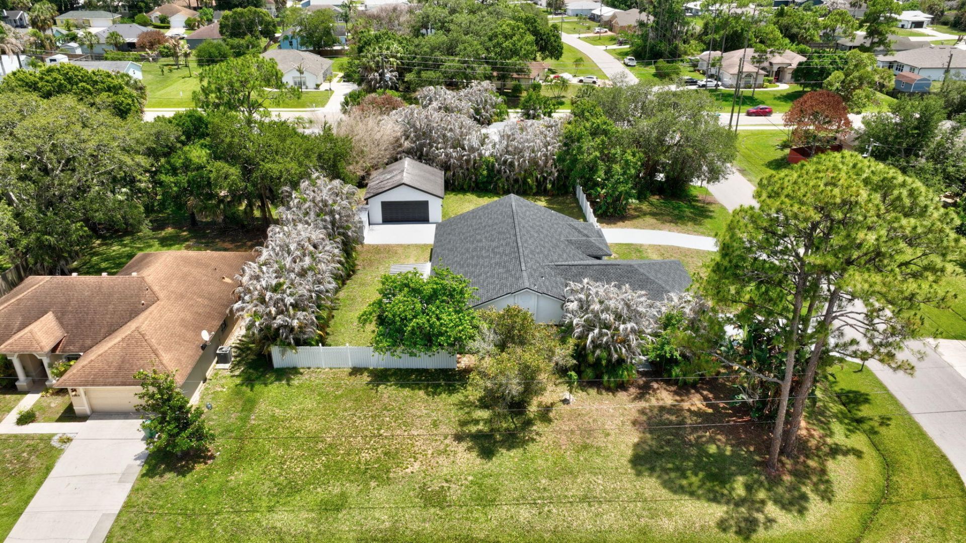 1721 SW Ocean Cove Avenue, Port Saint Lucie, FL 34953 Photo