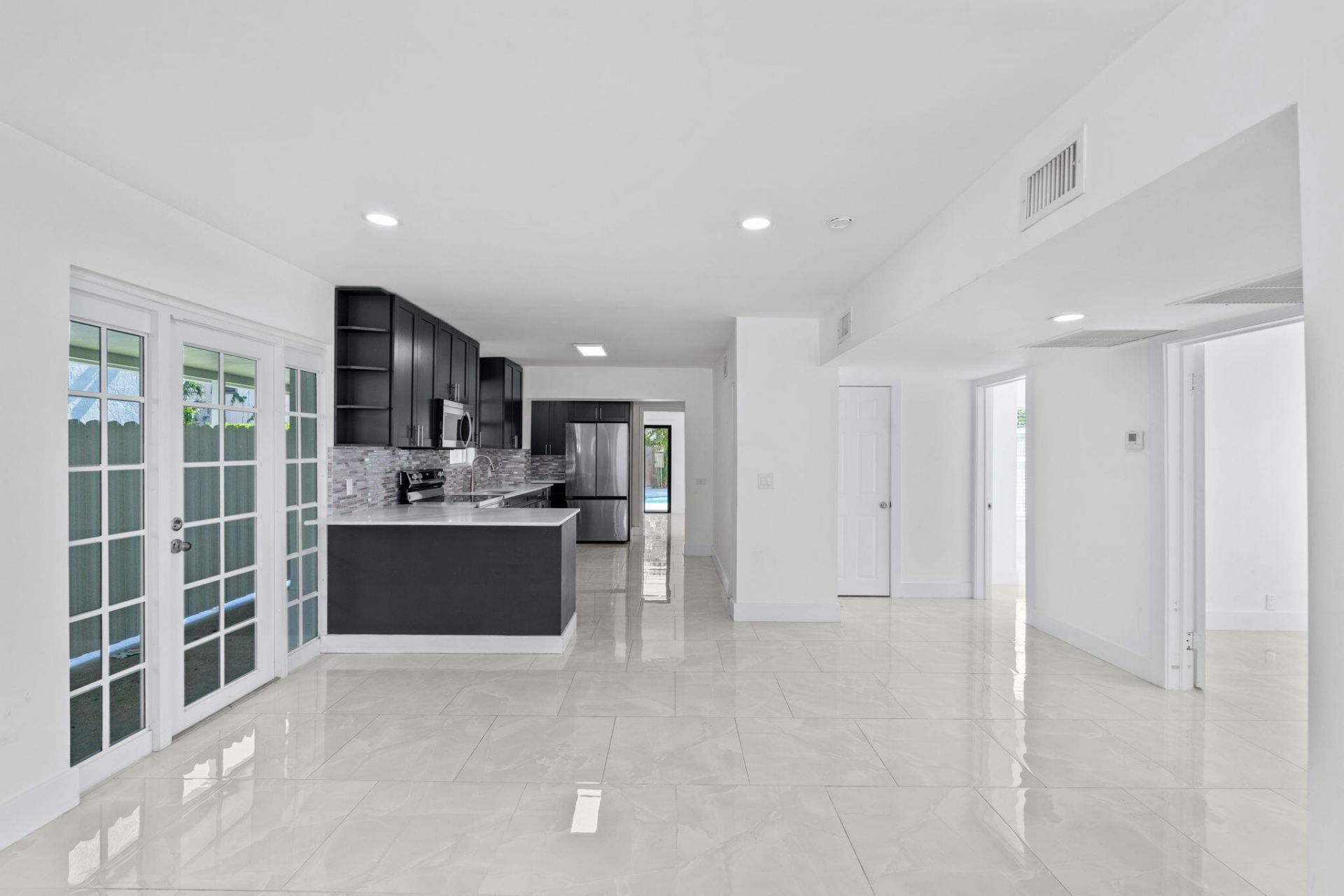 4324 Garden Avenue, West Palm Beach, FL 33405 Photo