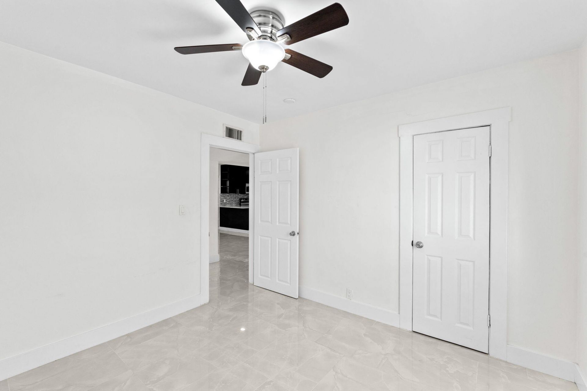 4324 Garden Avenue, West Palm Beach, FL 33405 Photo