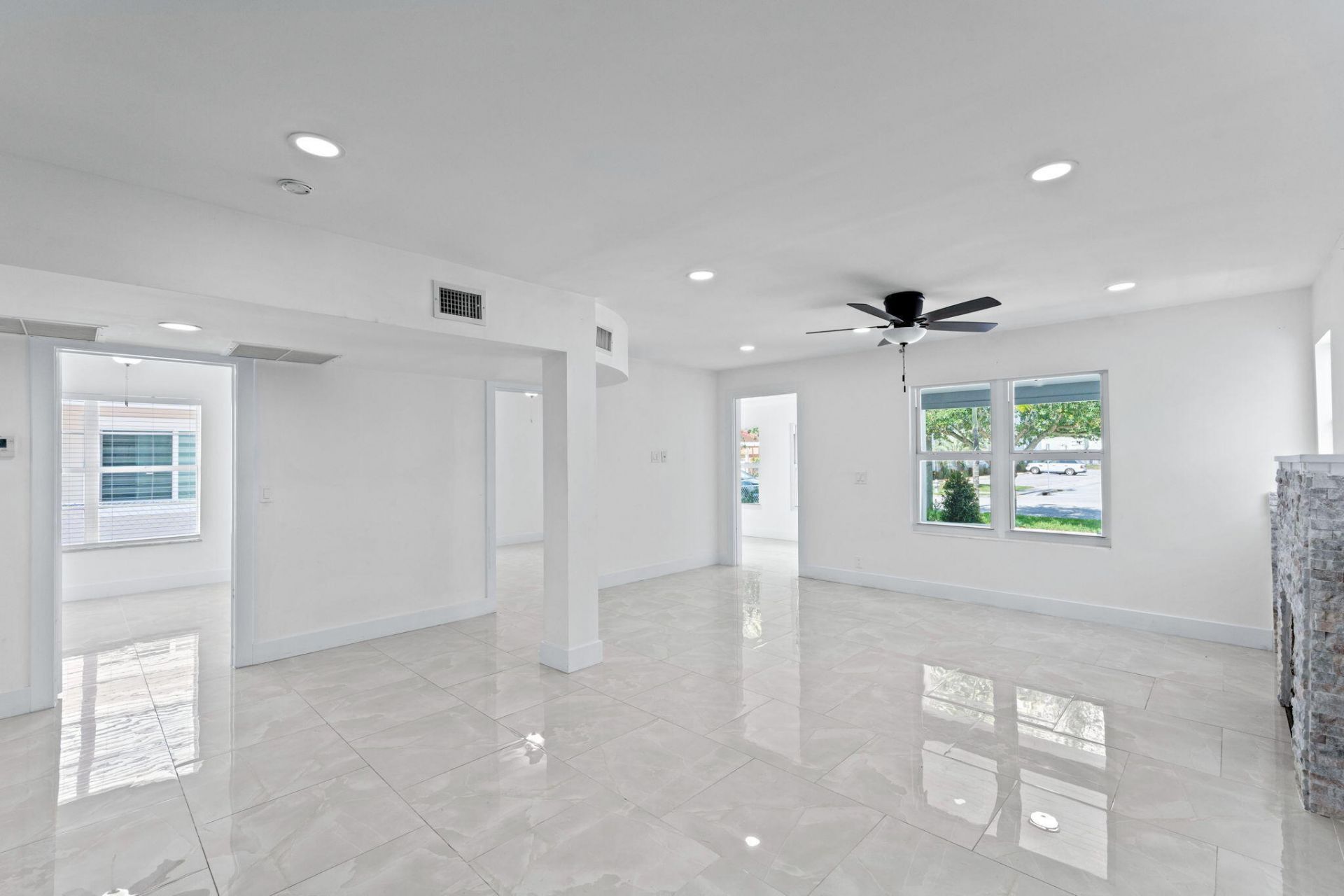 4324 Garden Avenue, West Palm Beach, FL 33405 Photo